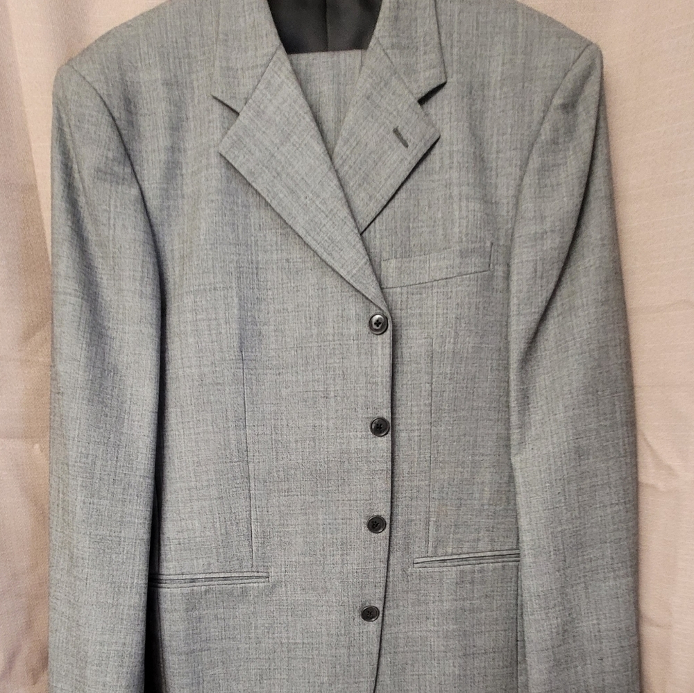 Suit